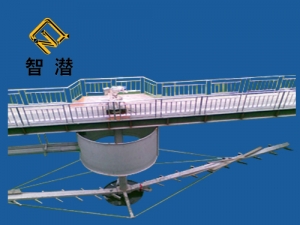 周边转动刮泥机